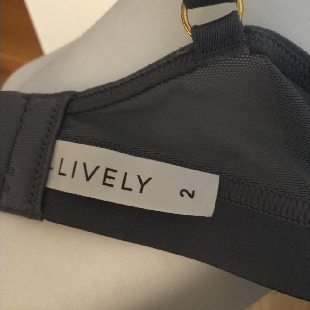 Lively Gray Bralette with Adjustable Straps and Triangle Cups - Picture 9 of 9